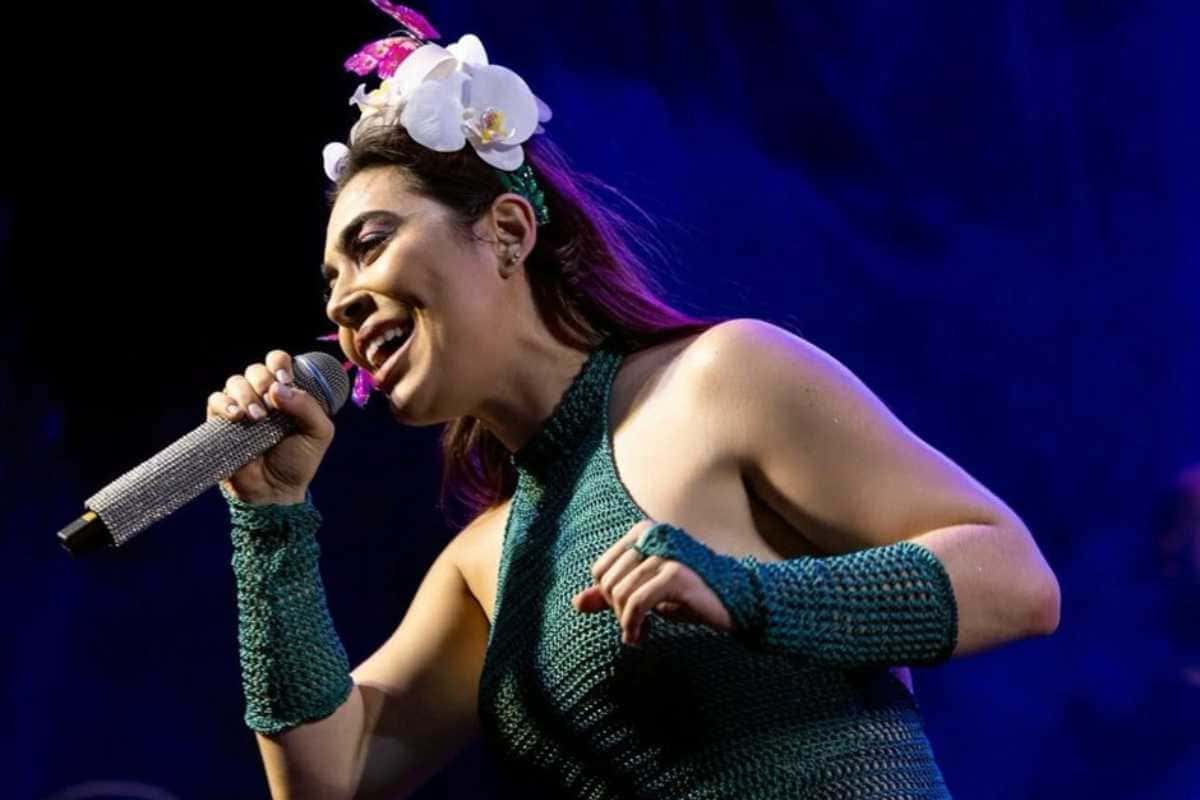 Cantora Naiara Azevedo revela diagnóstico de menopausa precoce aos 28 anos