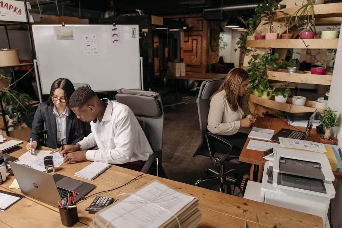 Economia no aluguel de equipamentos para escritório