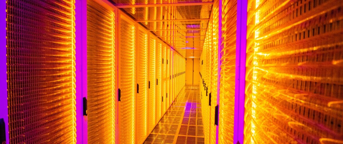 Servidor dedicado no Nordeste 4.0: como 5G, energia limpa e cibersegurança revolucionam o digital Servidor dedicado no Nordeste 4.0: como 5G, energia limpa e cibersegurança revolucionam o digital