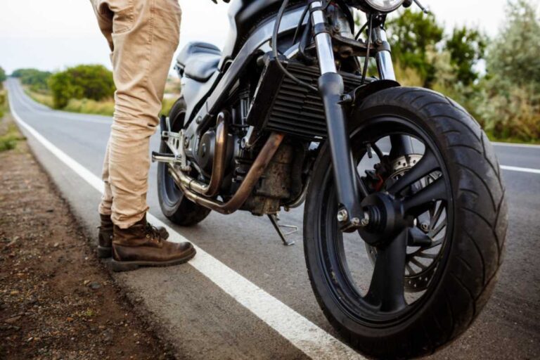 Como transformar o visual da sua moto com acessórios personalizados