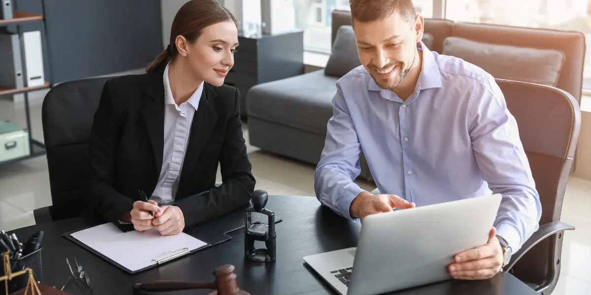 Por que Advogados Devem Investir na Estrutura Orgânica do Google e Redes Sociais para Conseguir Clientes Mais Qualificados Advogados Devem Investir na Estrutura Orgânica do Google e Redes Sociais