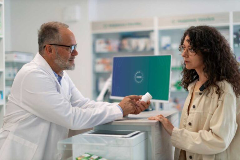 Por que escolher uma farmácia de manipulação para seus suplementos e medicamentos