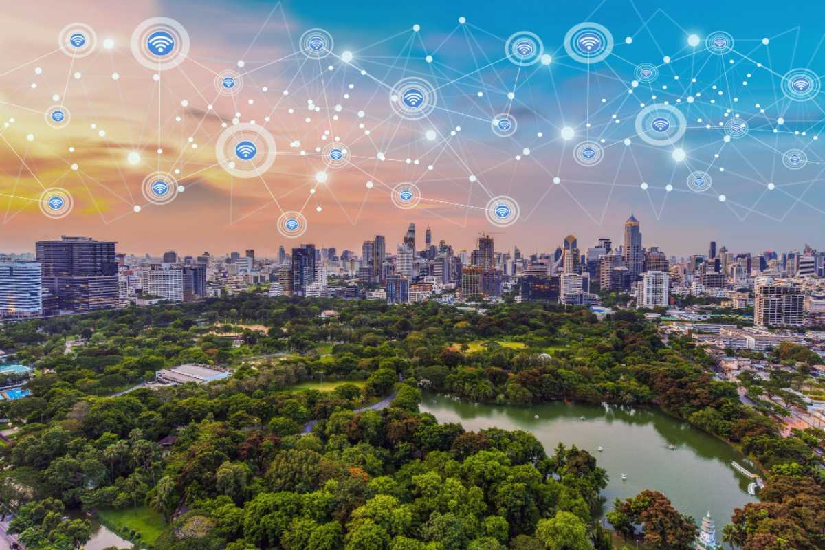 Cidades Inteligentes: A Interseção entre Tecnologia e Sustentabilidade