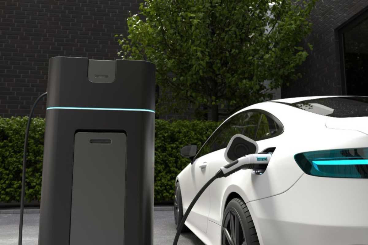 Carros elétricos devem ultrapassar 200 mil unidades vendidas no Brasil em 2025