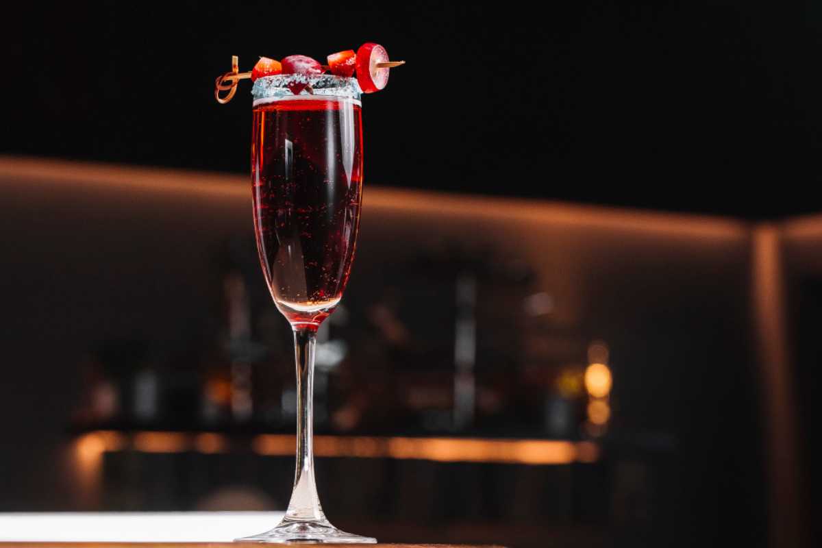 Da taça ao terroir: o que diferencia uma bebida premium de uma comum