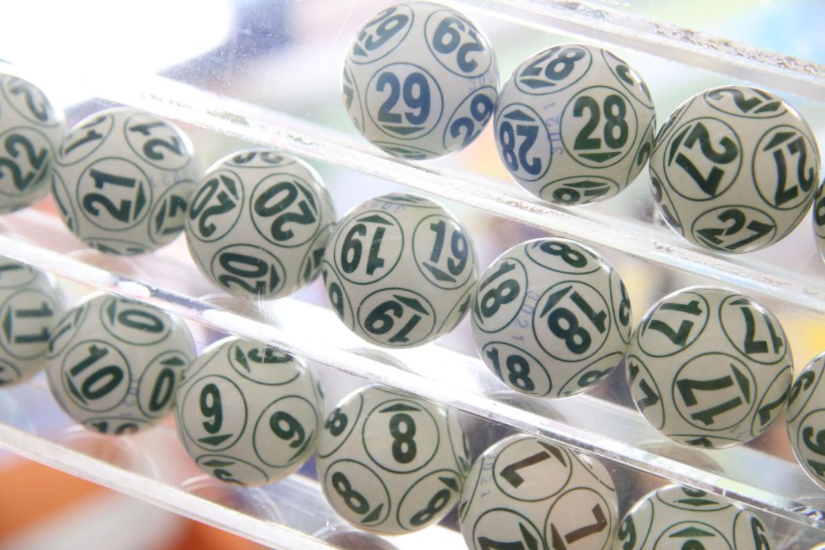 Loteria pública versus apostas esportivas: a abordagem dupla da América Latina